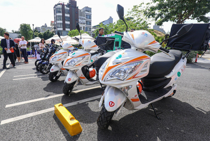 ha noi nguoi dan duoc dung xe dien mien phi khi di xe buyt brt hinh 2