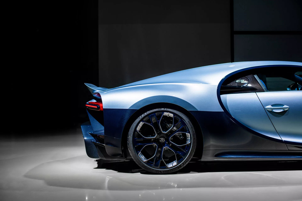 can canh bugatti chiron profilee doc nhat the gioi hinh 8