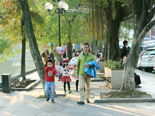 du bao thoi tiet 25 12 ha noi ngay nang dem ret hinh 1