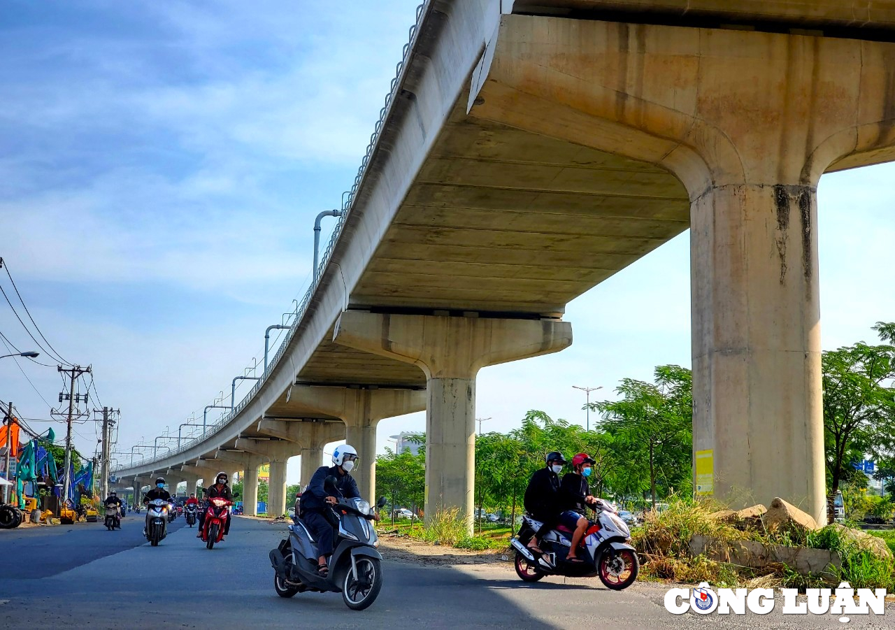 muoi nam lan dan cua metro so 1 ben thanh  suoi tien hinh 2