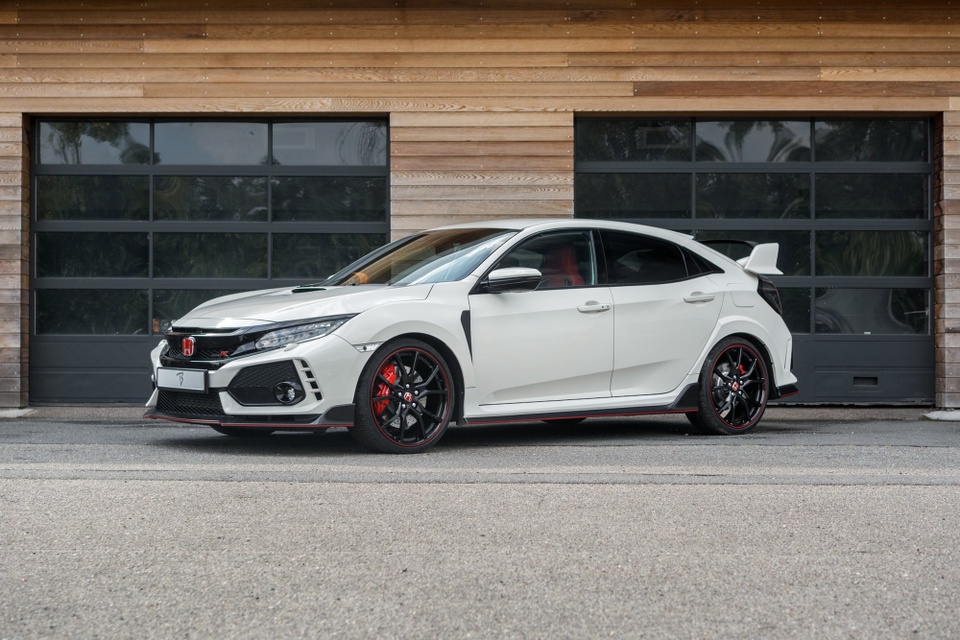 honda civic type r gt cua nha vo dich f1 co gia 80000 usd hinh 5