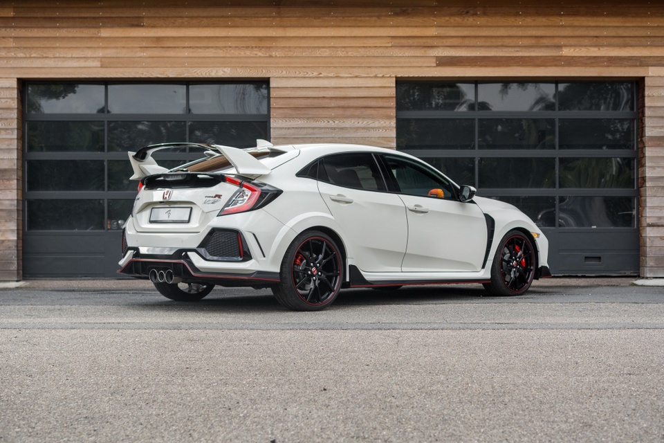 honda civic type r gt cua nha vo dich f1 co gia 80000 usd hinh 6