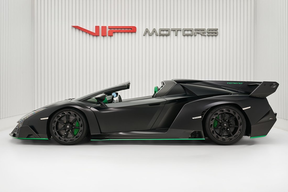 lamborghini veneno roadster co gia gan 10 trieu usd hinh 14