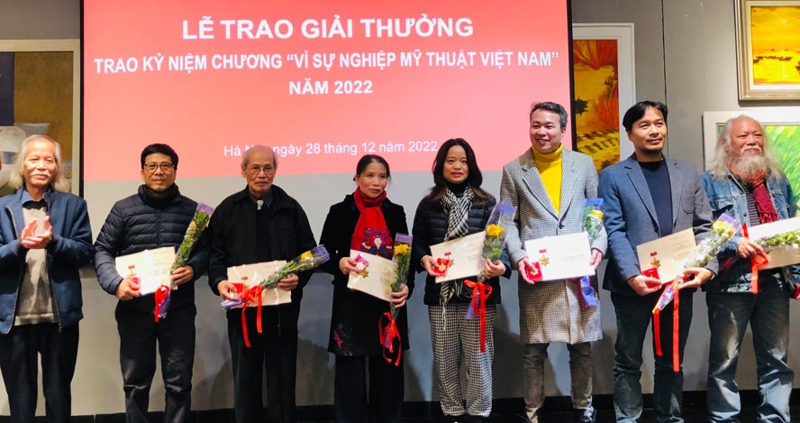 hoi my thuat viet nam trao 116 giai thuong nam 2022 hinh 2