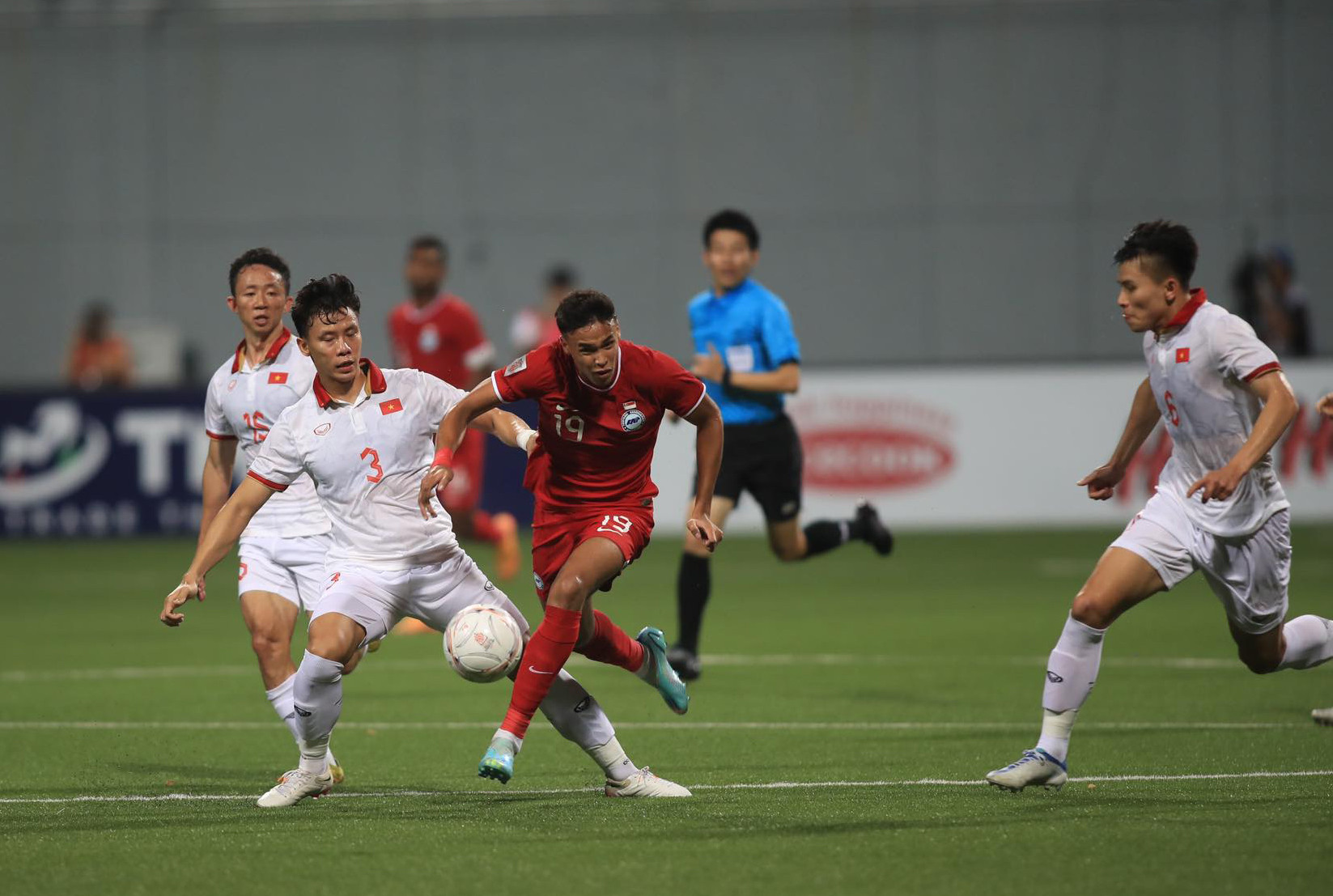 bat luc truoc singapore dt viet nam chua co ve som vao ban ket aff cup 2022 hinh 3