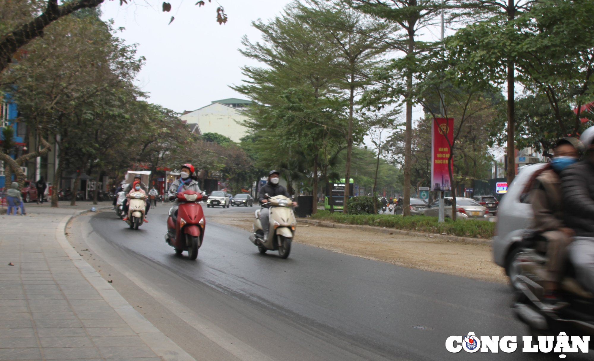 ha noi duong pho loi lom rach nat nhung ngay dau nam hinh 13