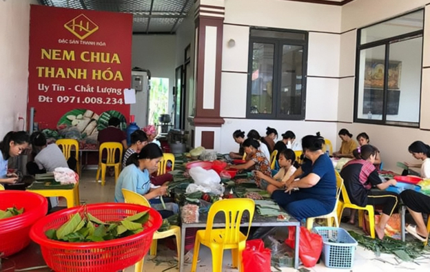 dac san nem chua thanh hoa dat khach dip can tet hinh 2