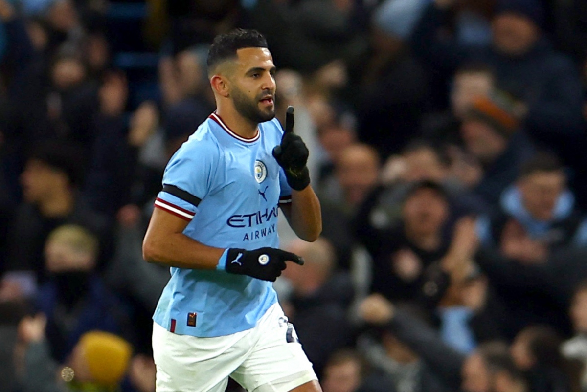 riyad mahrez toa sang man city thang 4 sao truoc chelsea hinh 3