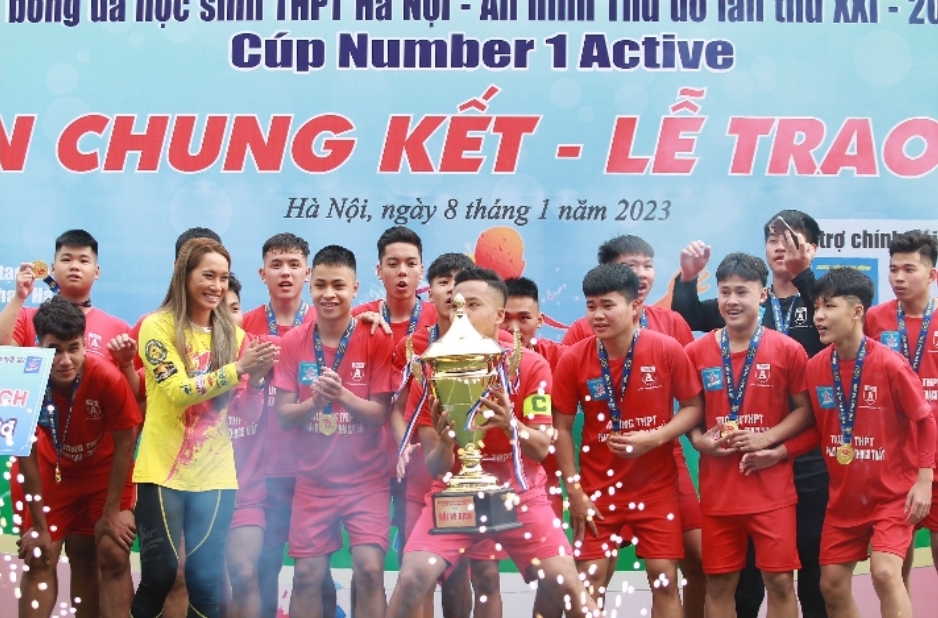 suc hap dan tran chung ket giai bong da hoc sinh thpt ha noi  an ninh thu do lan thu xxi hinh 5