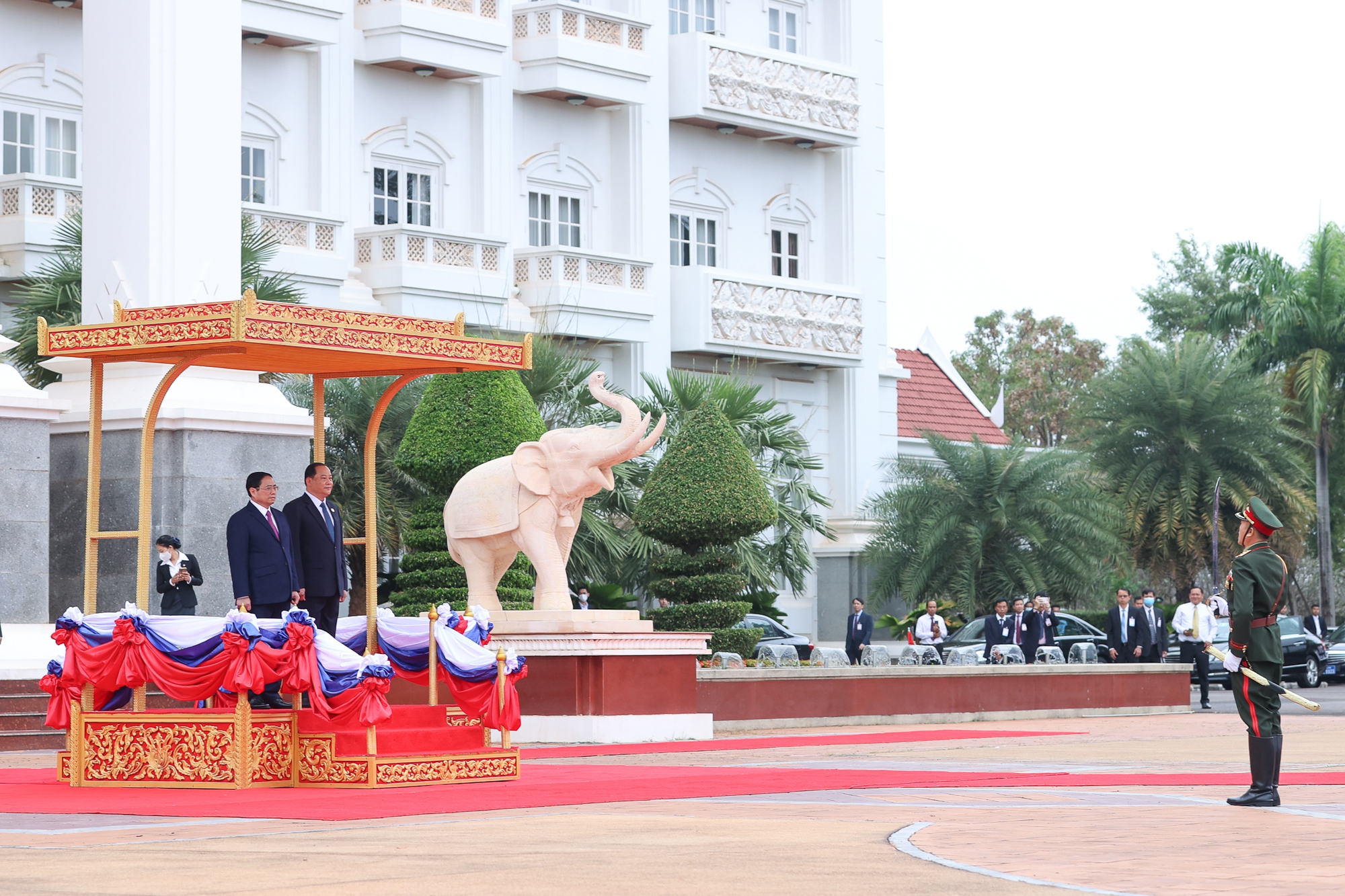 thu tuong pham minh chinh toi thu do vientiane bat dau tham chinh thuc chdcnd lao hinh 4