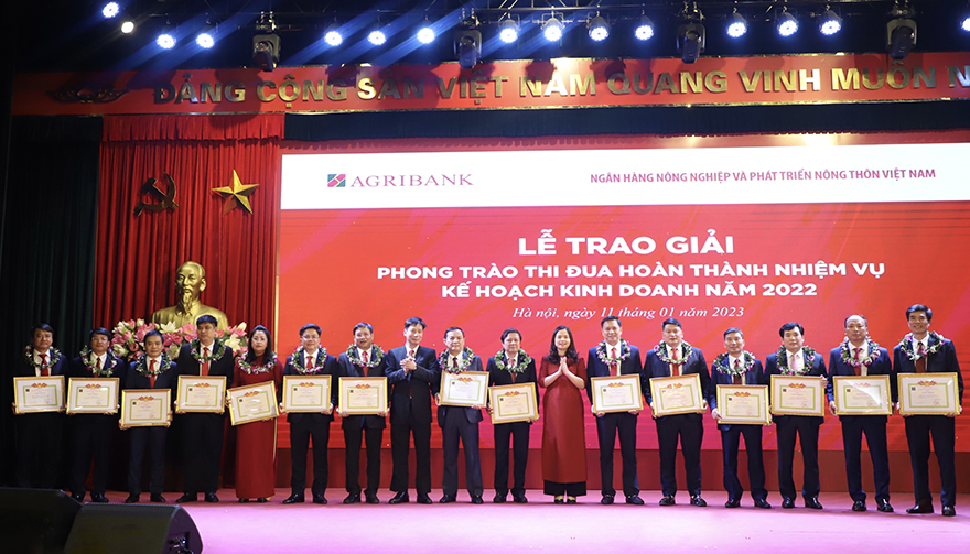 agribank tong ket cong tac dang hoat dong kinh doanh nam 2022 va trien khai nhiem vu nam 2023 hinh 11