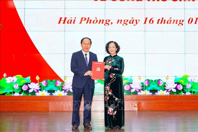 bo chinh tri phan cong ong le tien chau lam bi thu thanh uy hai phong hinh 1