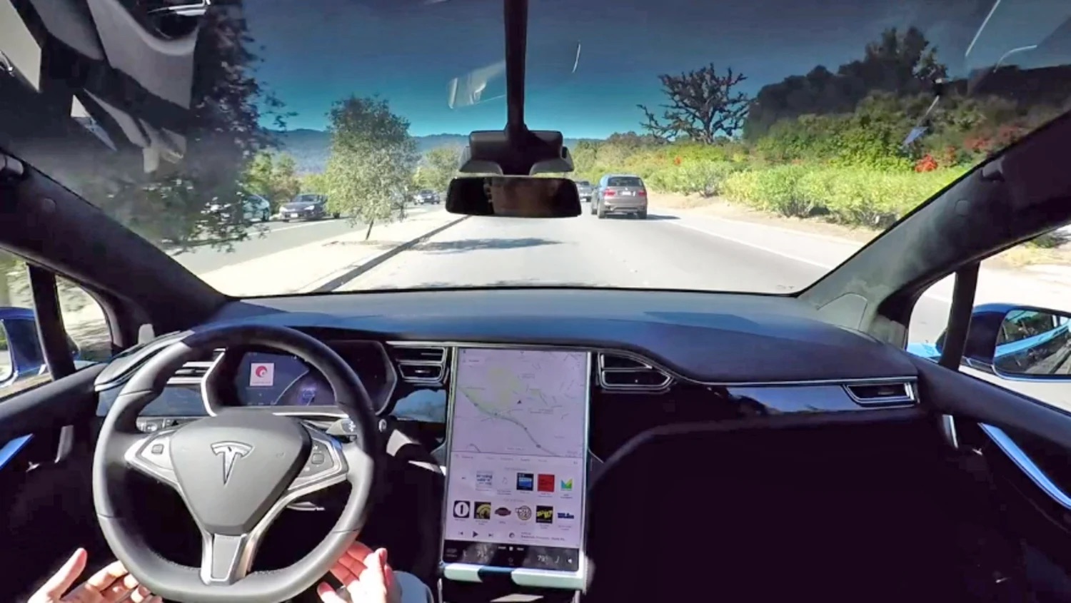 Cựu nhân viên Tesla thừa nhận tải mã nguồn xe tự lái lên mạng iCloud  Công  nghệ  Vietnam VietnamPlus