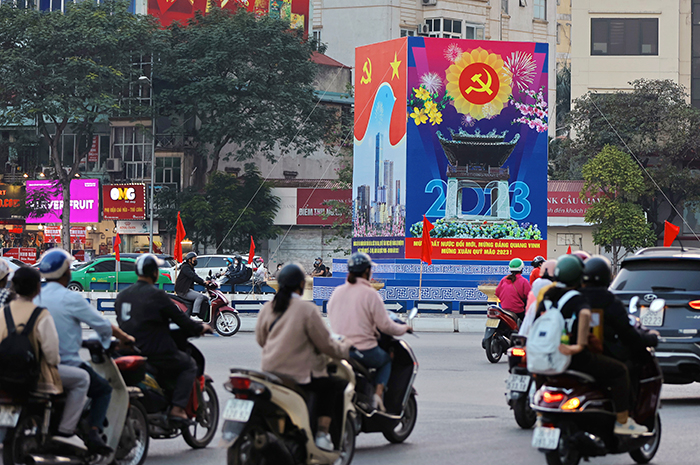 ha noi ruc ro co hoa don tet quy mao nam 2023 hinh 9