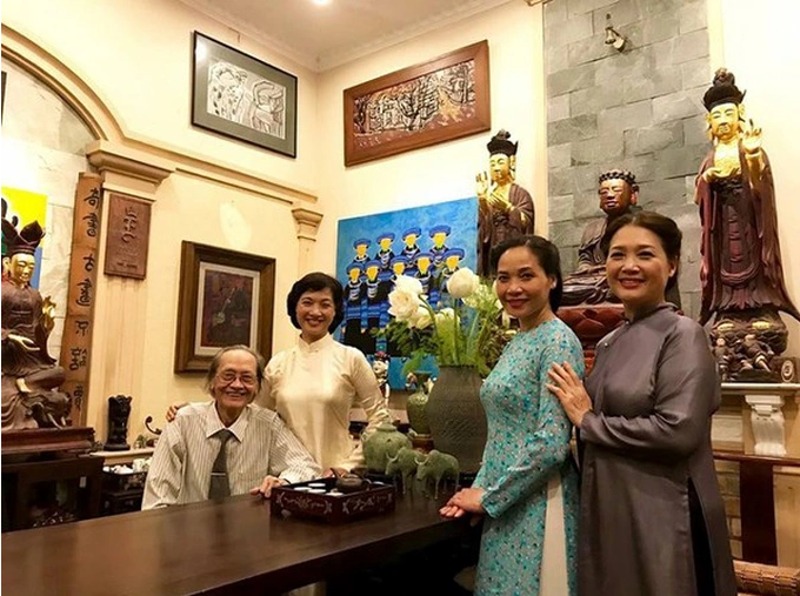 nghe si nhan dan tran tien  bo nghe si nhan dan le khanh qua doi hinh 2