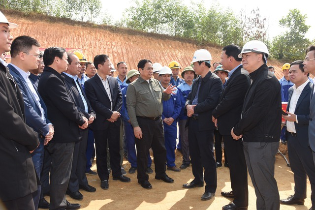 xay dung cao toc tuyen quang  phu tho thong tuyen len toi ha giang dam bao dong bo hien dai hinh 3