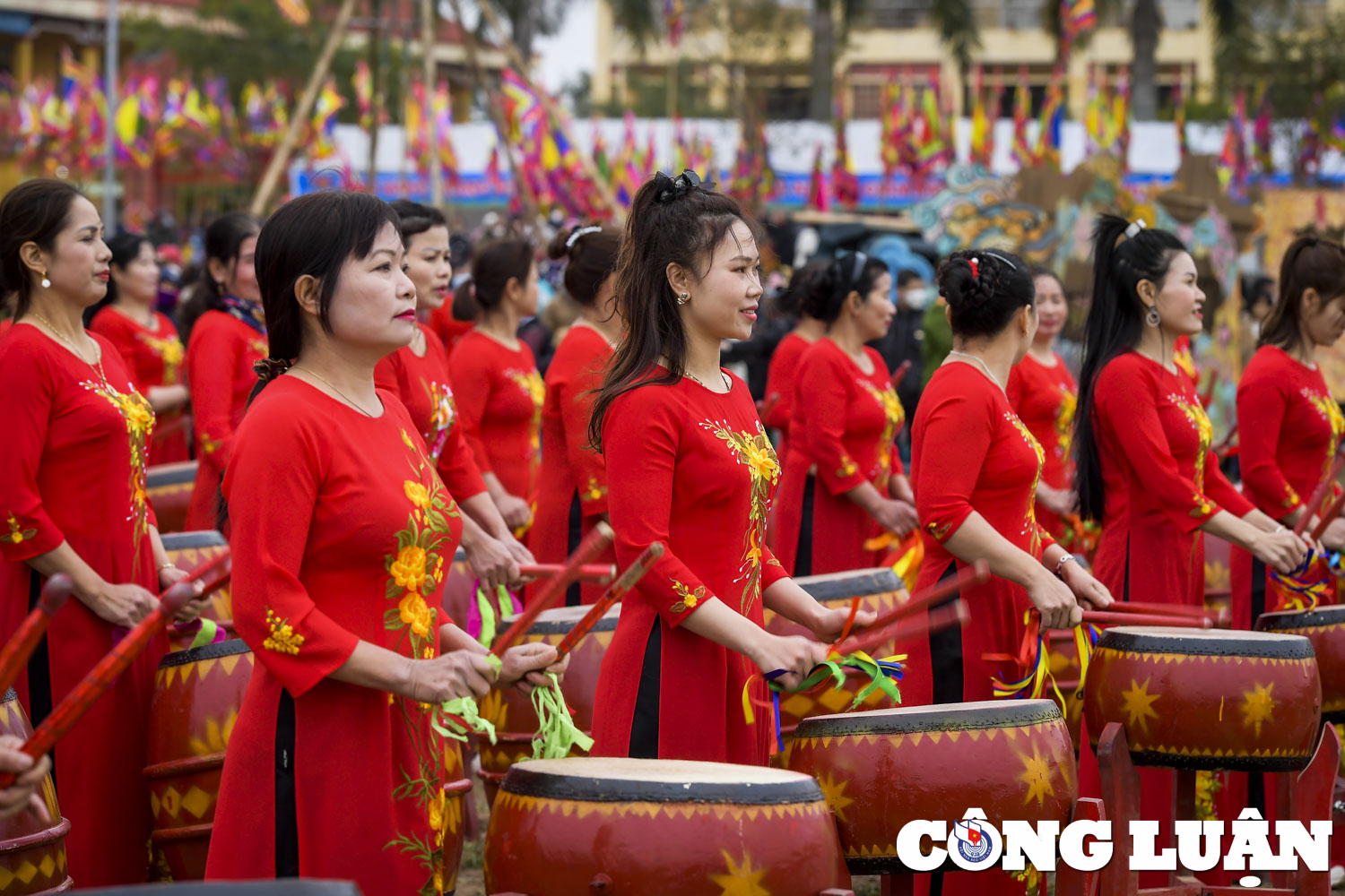 dau nam tai hien nghi le vua xuong ruong di cay tai le hoi tich dien doi son hinh 3