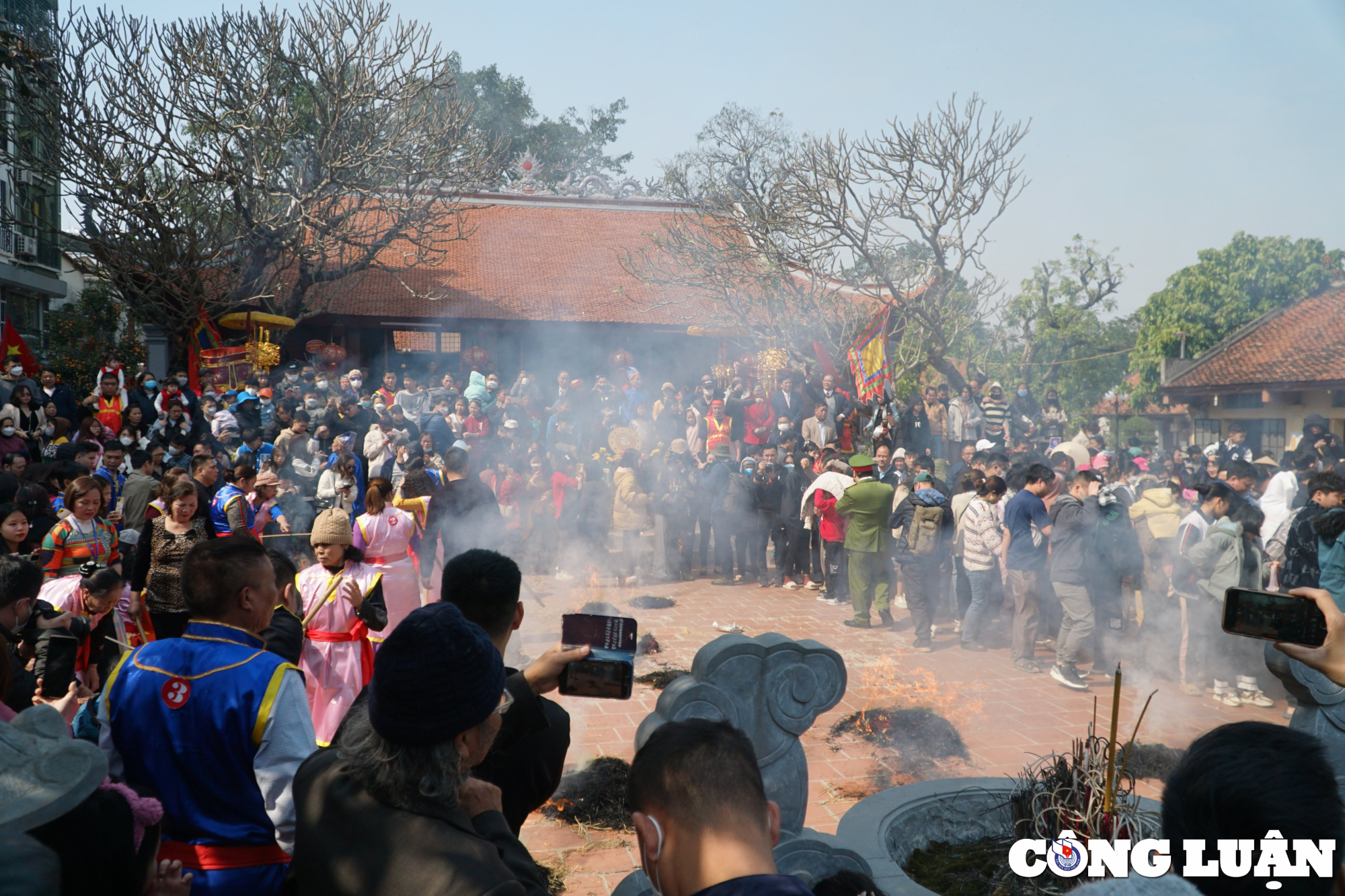 doc dao voi hoi thi nau com o lang thi cam ha noi hinh 1