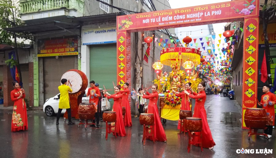 doc dao le ruoc ong lon o la phu hinh 6