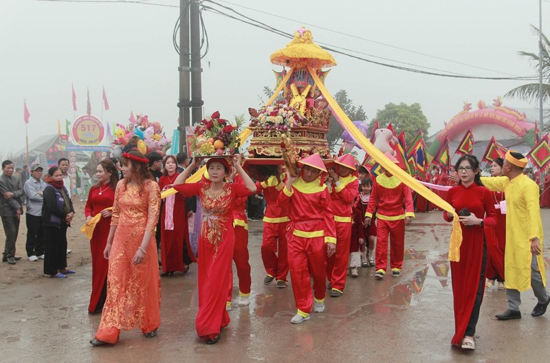 le hoi den van loc mo hang cac hoat dong van hoa  du lich cua tx cua lo hinh 3