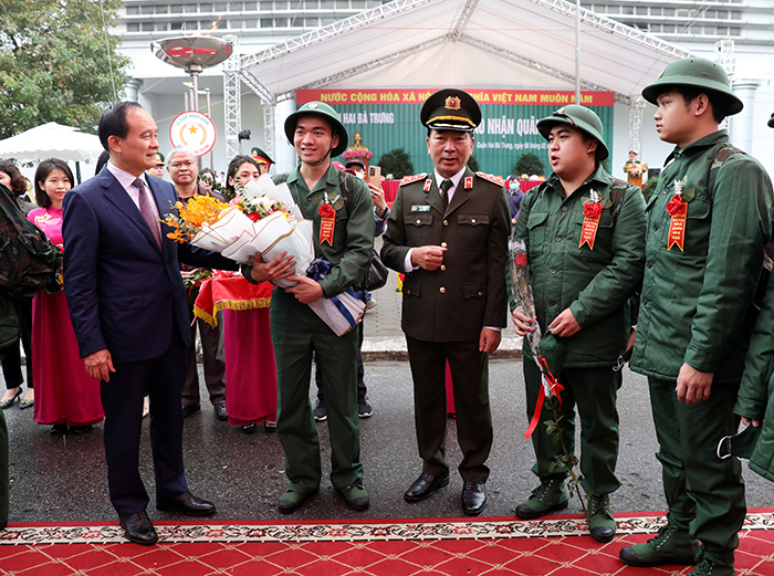 lanh dao tp ha noi dong vien tan binh len duong nhap ngu hinh 3