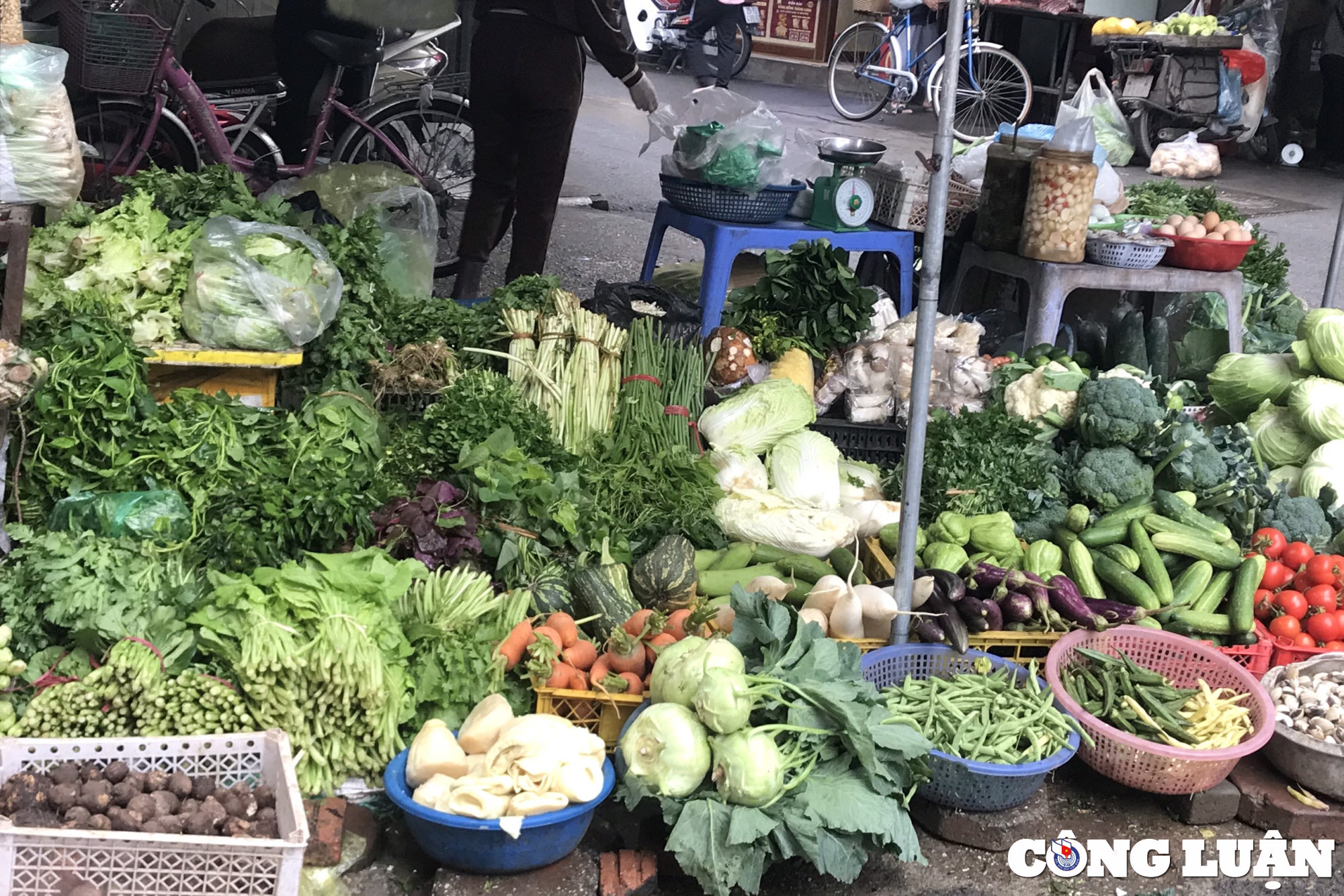 ha noi thuc pham dich vu an uong bat dau ha nhiet sau ram thang gieng hinh 1