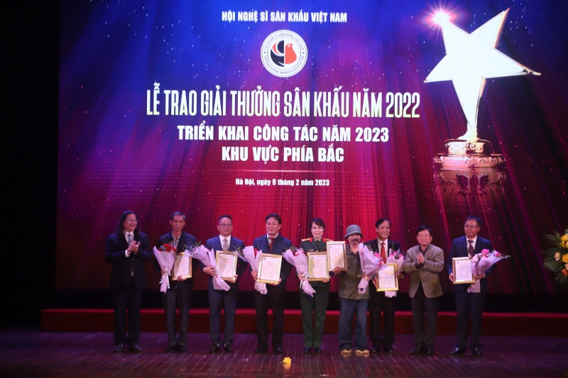 37 giai thuong san khau xuat sac nam 2022 hinh 1