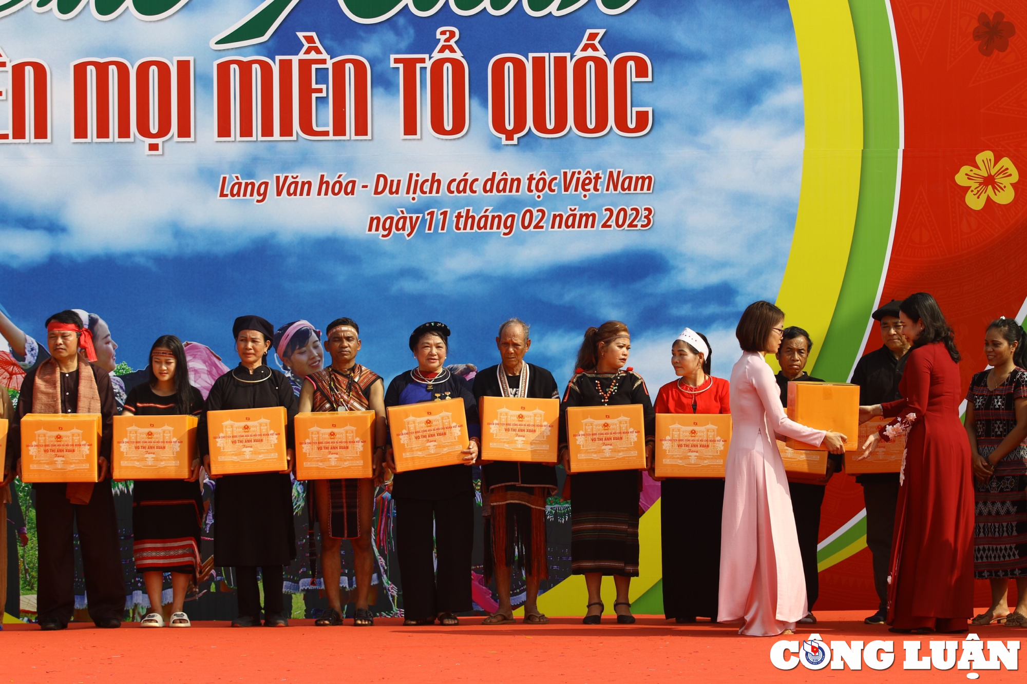 tung bung hoat dong ngay hoi sac xuan tren moi mien to quoc nam 2023 hinh 3