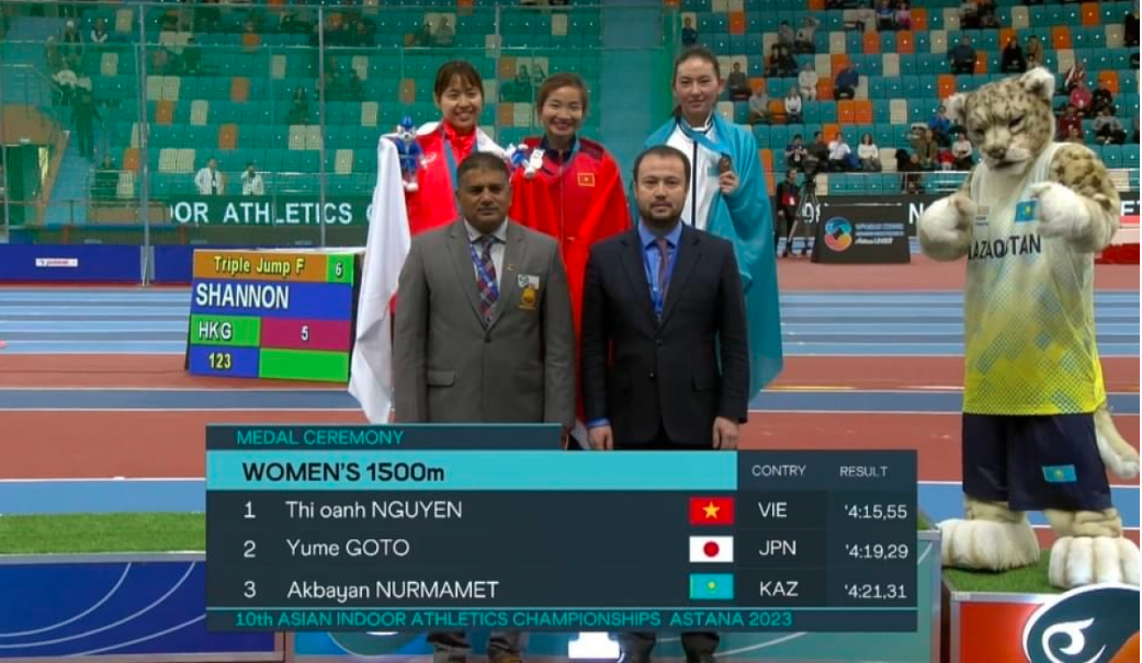 vdv nguyen thi oanh gianh huy chuong vang cu ly 1500m nu o giai chau a hinh 2