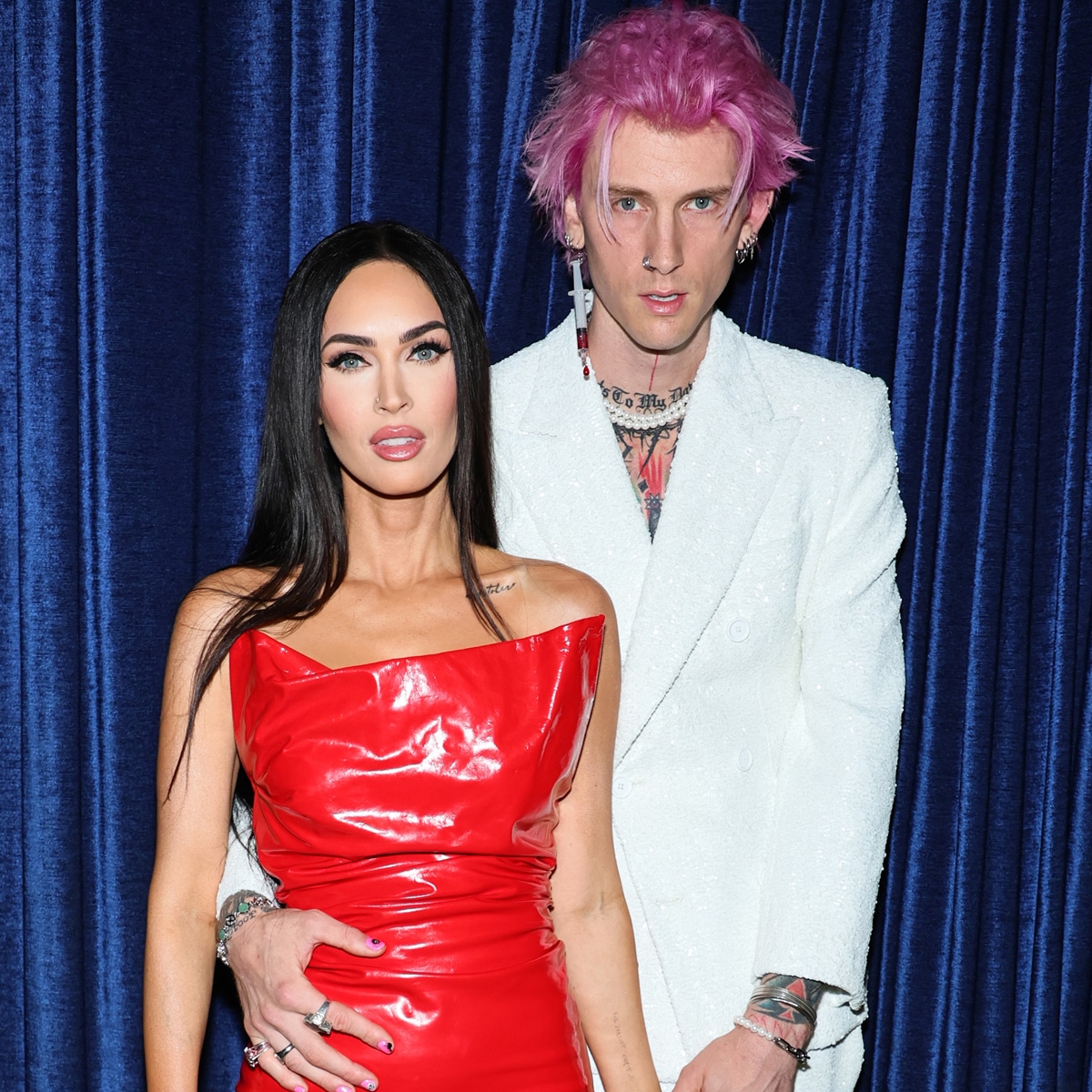 rapper mgk bi megan fox xoa khoi instagram vi ngoai tinh hinh 2