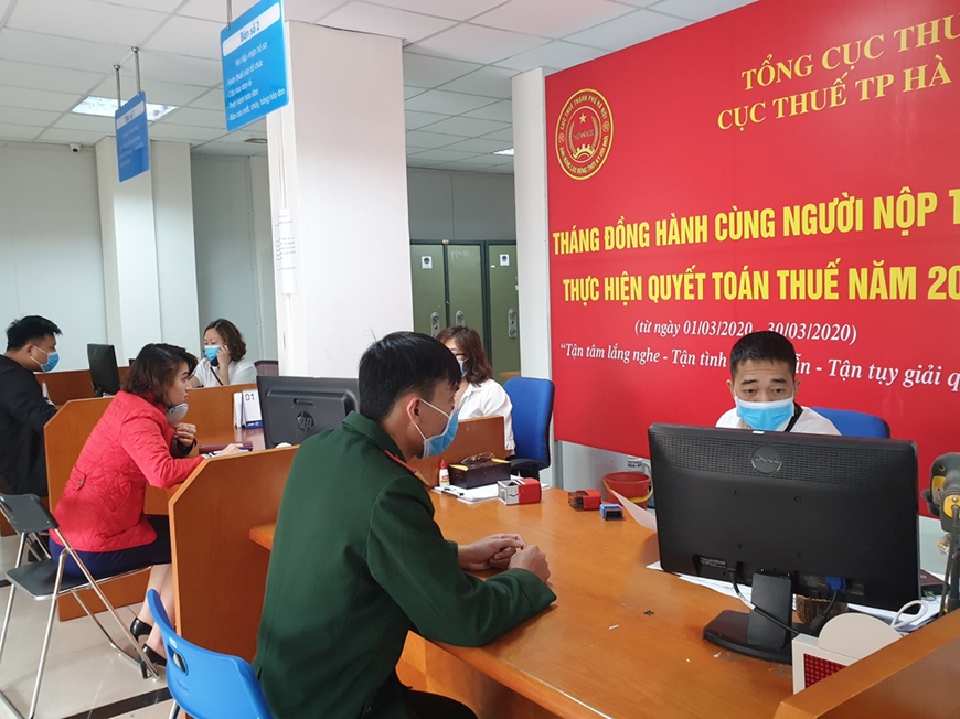 ha noi can bo cong chuc nganh thue ky cam ket khong vi pham phap luat ve phong chong tham nhung hinh 1