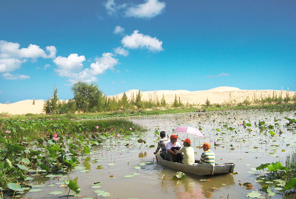 diem du lich bau trang can da dang hoa cac san pham du lich hinh 3