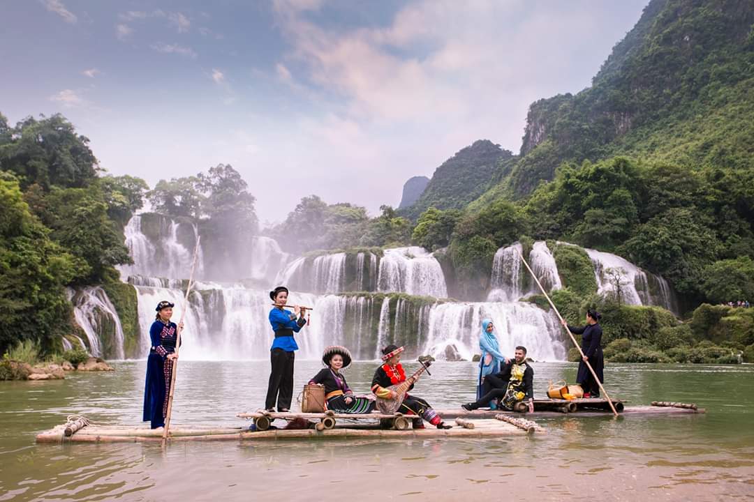 cao bang can phat trien du lich tro thanh nganh kinh te mui nhon hinh 1