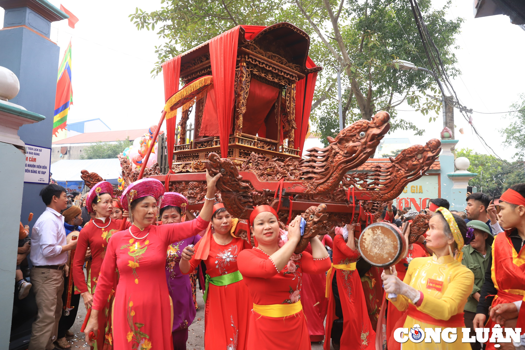 le hoi dao nuong noi luu giu nhieu net van hoa truyen thong hinh 4