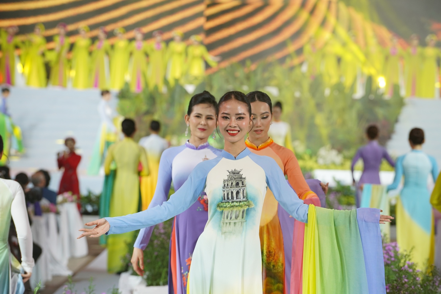 man nhan voi le hoi ao dai tp hcm lan thu 9 hinh 8