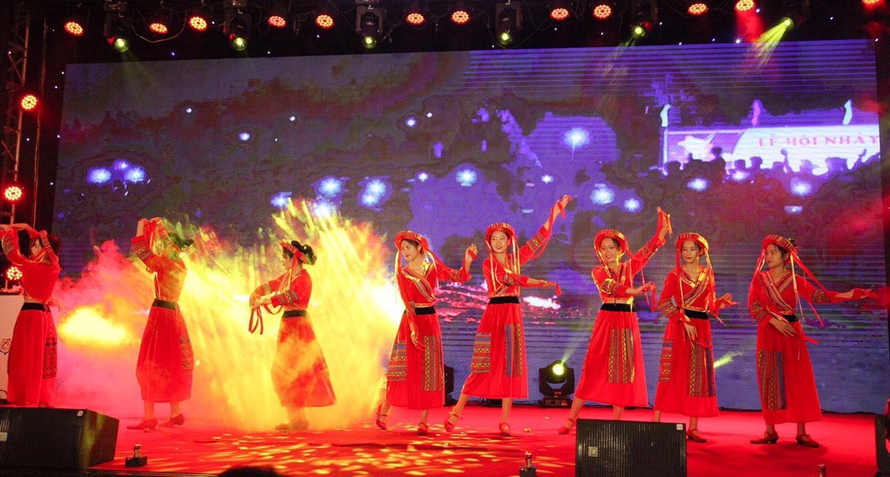 unesco travel fest  hoi ngo 3 mien co 1000 doanh nghiep lu hanh tham gia hinh 1