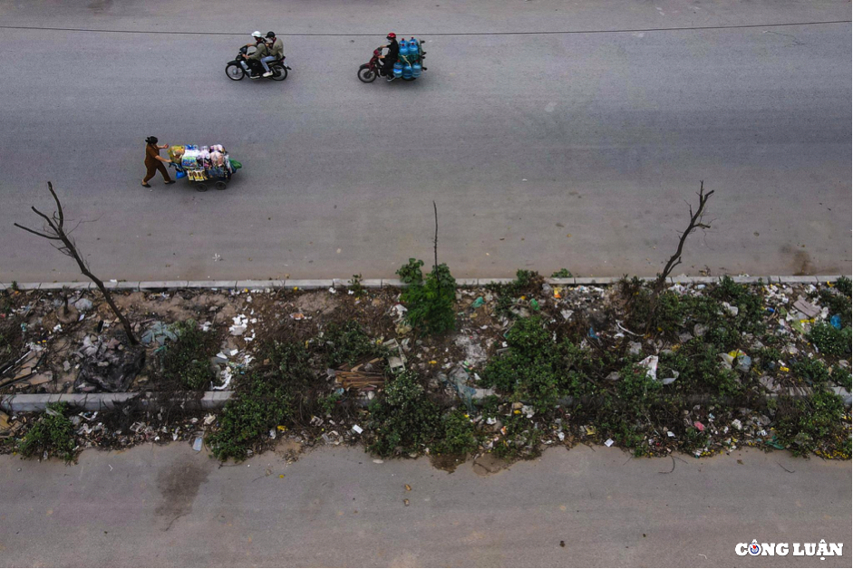 tuyen duong nghin ty cham tien do tro thanh bai rac o ha noi hinh 3