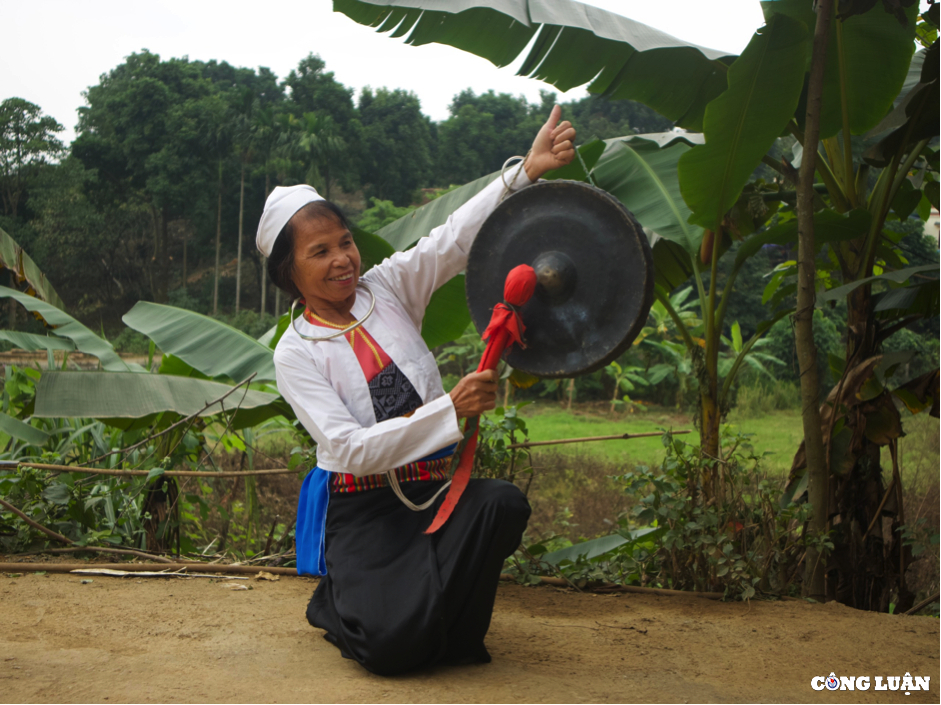 ve thu do nghe tieng chieng muong dong vong hinh 1