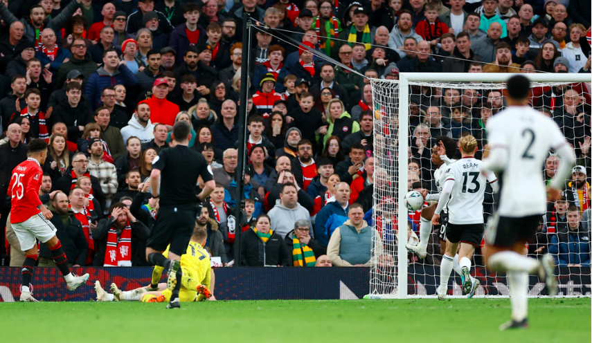 danh bai fulham man utd gianh ve vao ban ket fa cup hinh 3