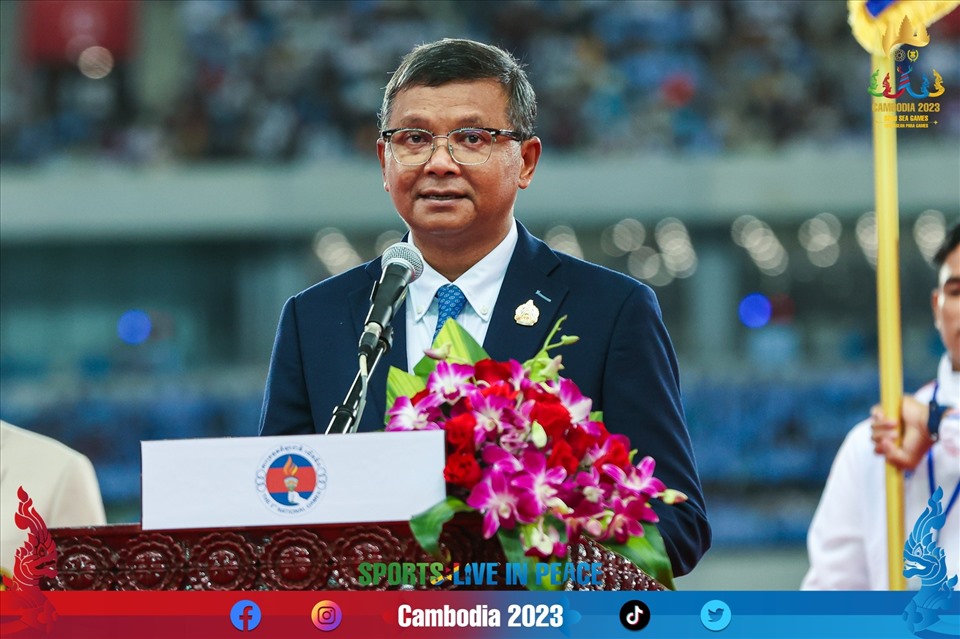 hoc sinh campuchia duoc nghi hoc trong thoi gian to chuc sea games 32 hinh 2