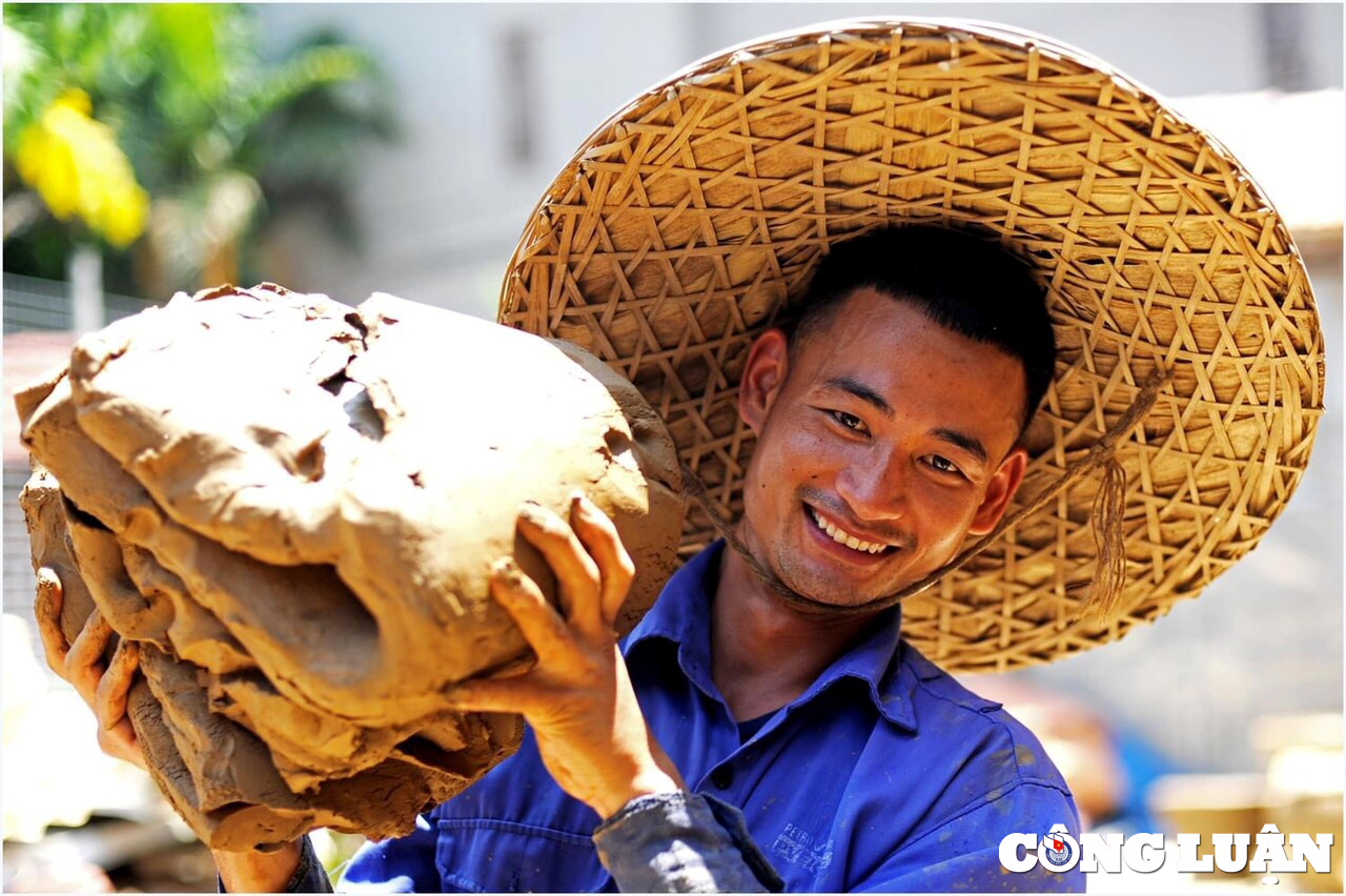 gom huong canh ban sac moi lam tang them su hap dan cua san pham lang nghe hinh 9