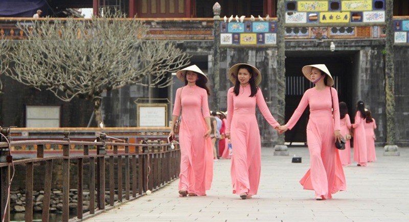 hue dau tu hon 500 ty dong de tro thanh kinh do ao dai hinh 1