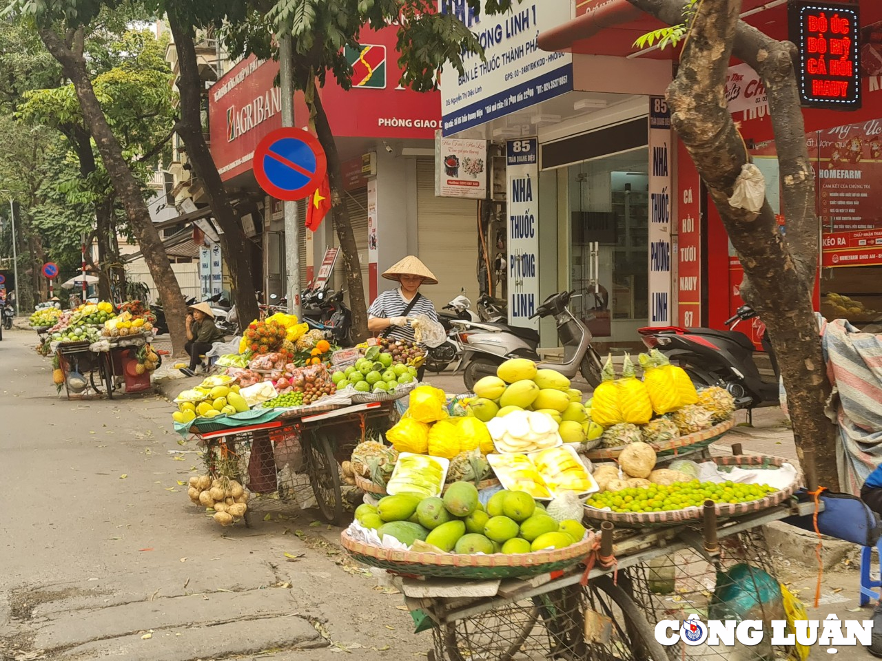 dong da ha noi nhieu tuyen pho via he van bi lan chiem hinh 4