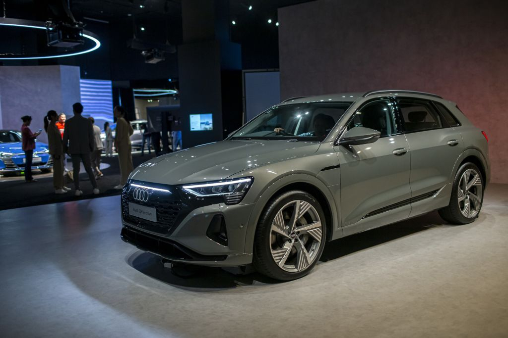 audi q8 e tron sap ve viet nam co gi moi hinh 2