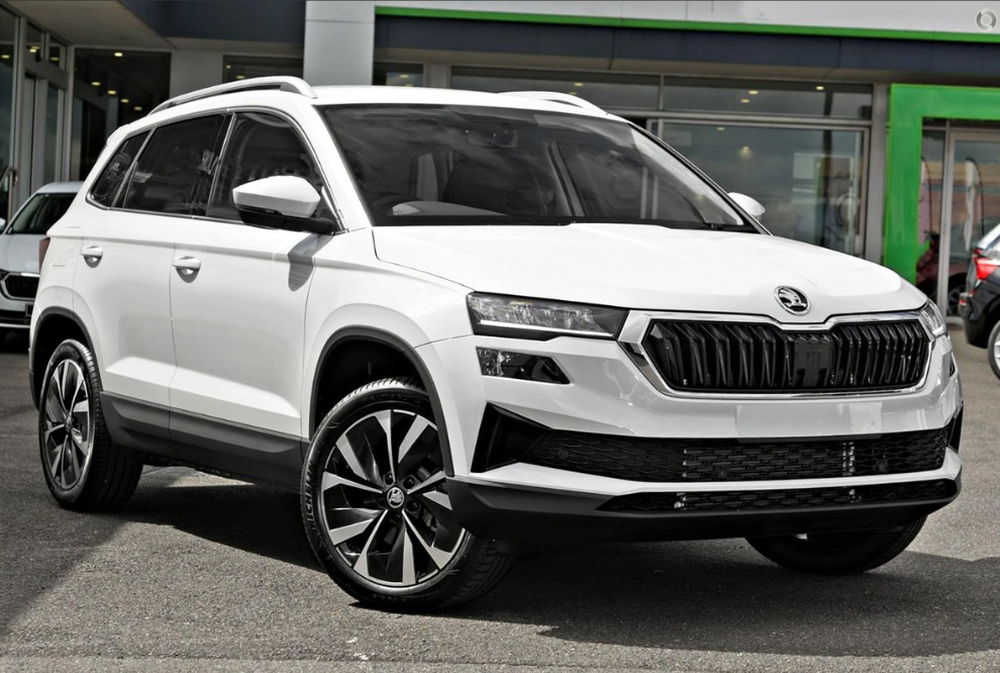 skoda karoq hua hen trinh lang tai thi truong viet nam trong nam 2023 hinh 1