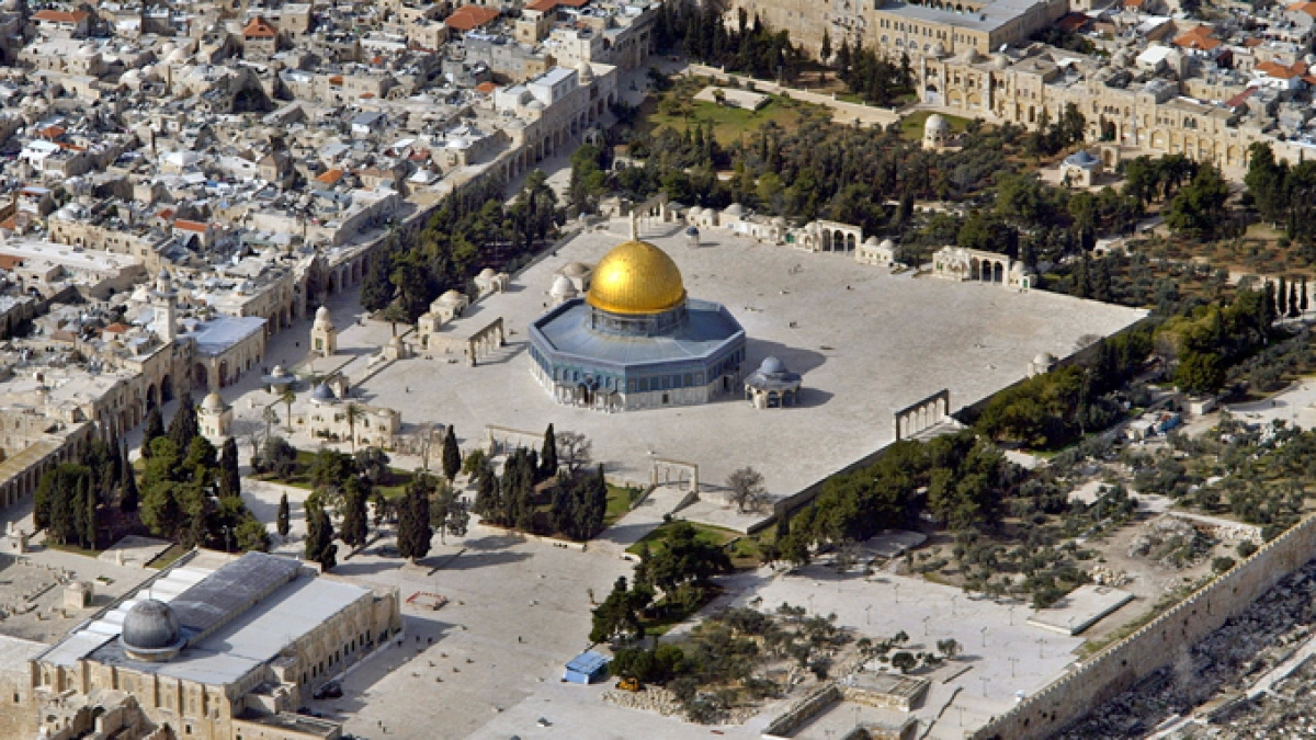 cuoc xung dot israel  palestine qua nhung manh kinh vo tai nha tho al aqsa hinh 1