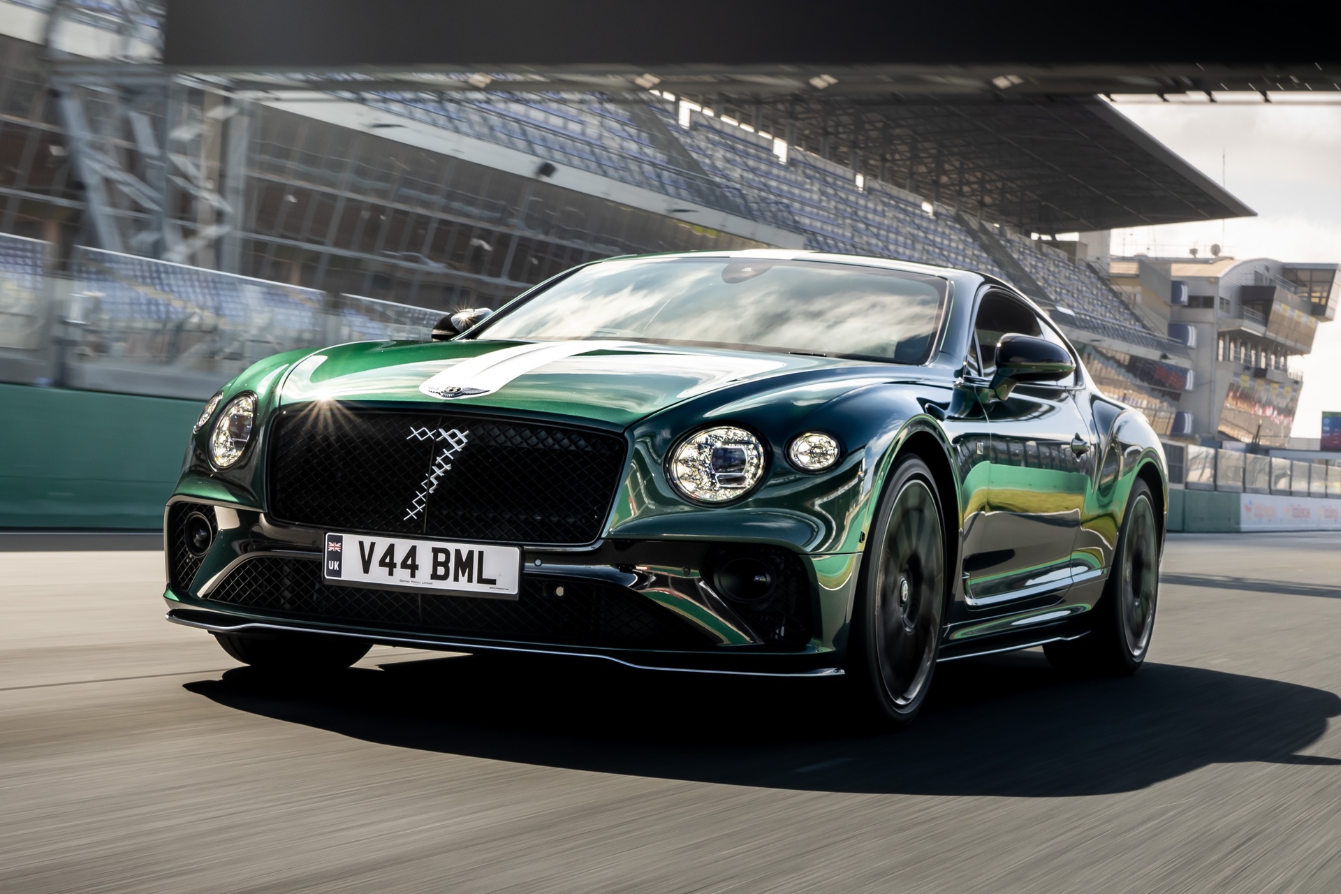 chiem nguong bentley continental gt le mans collection phien ban gioi han chi 48 chiec hinh 10