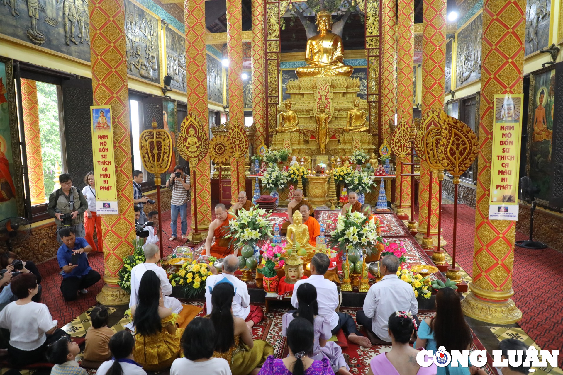 dong bao khmer ron rang don tet chol chnam thmay hinh 1