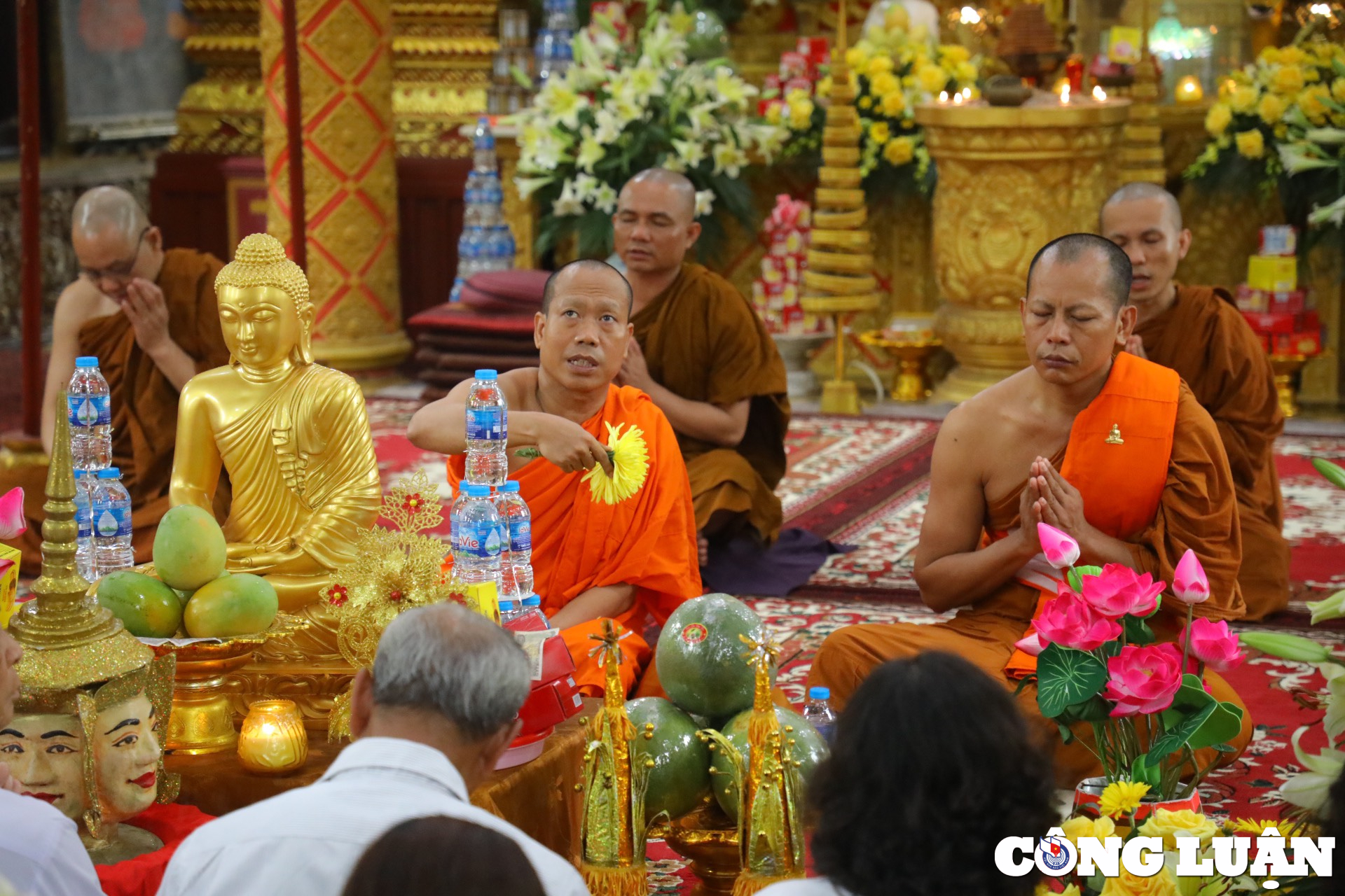 dong bao khmer ron rang don tet chol chnam thmay hinh 8