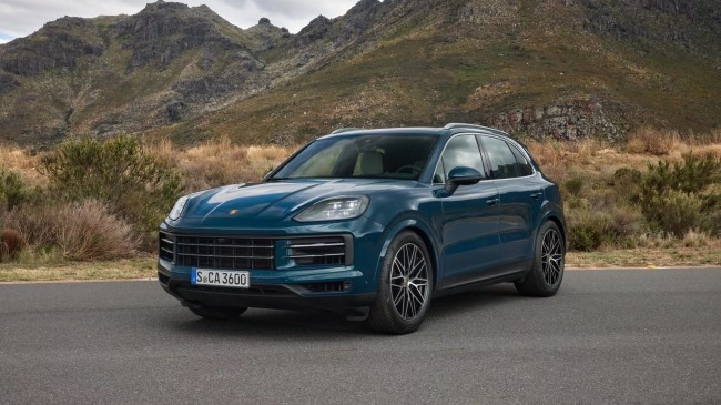 porsche cayenne 2024 trinh lang dong co duoc nang cap suc manh hinh 7